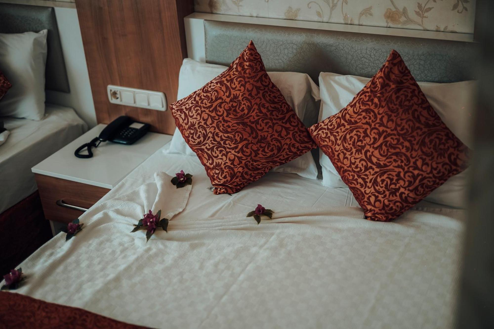 Aleria Belport Beach Hotel เบลดิบี ภายนอก รูปภาพ