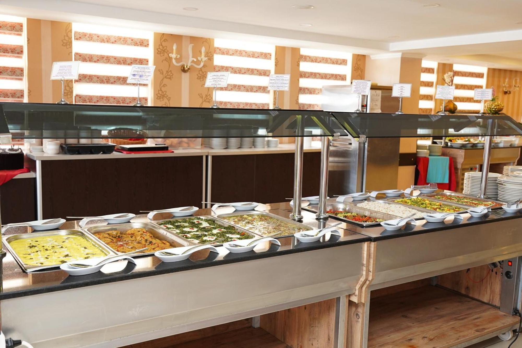 Aleria Belport Beach Hotel เบลดิบี ภายนอก รูปภาพ