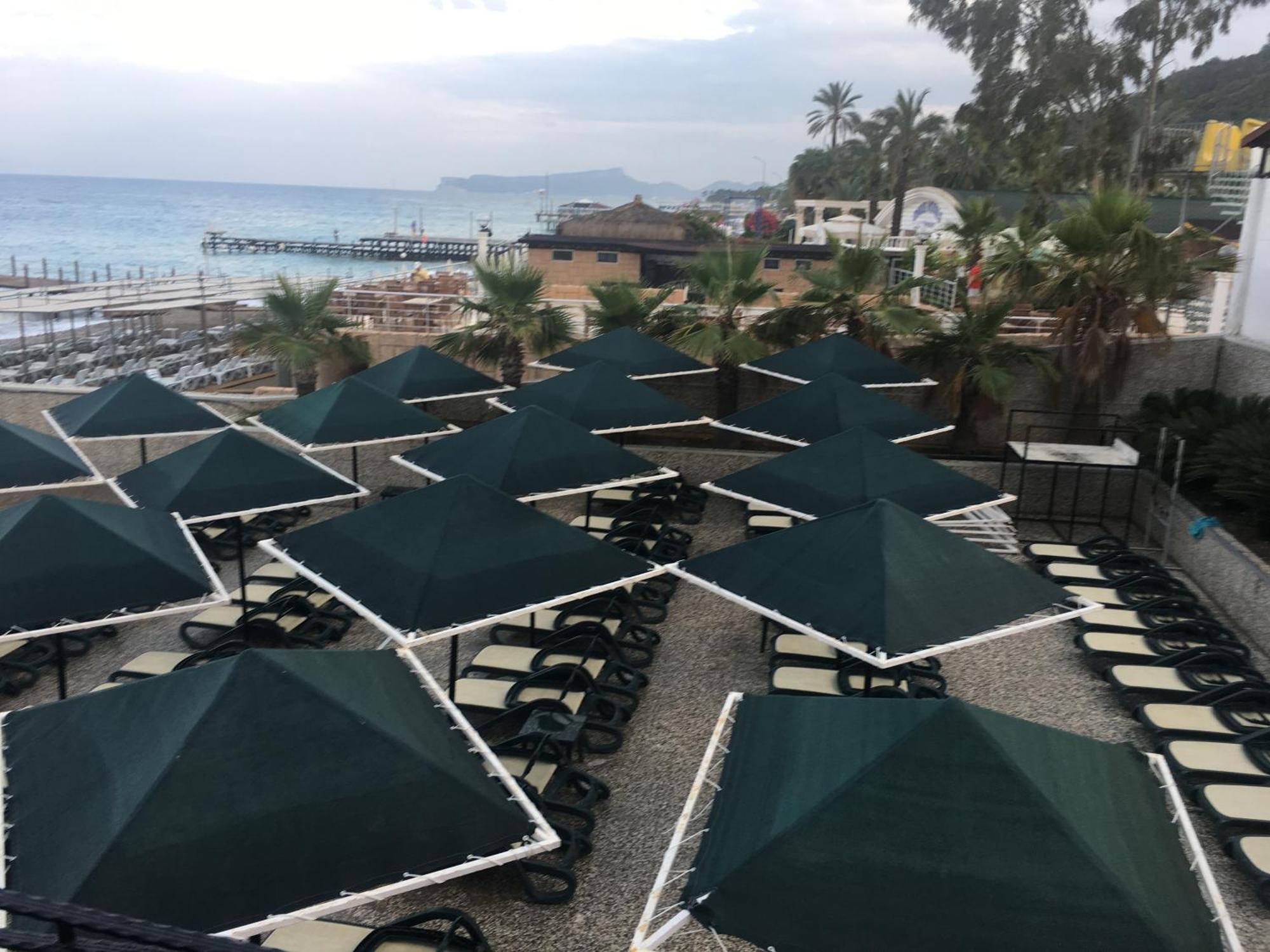 Aleria Belport Beach Hotel เบลดิบี ภายนอก รูปภาพ